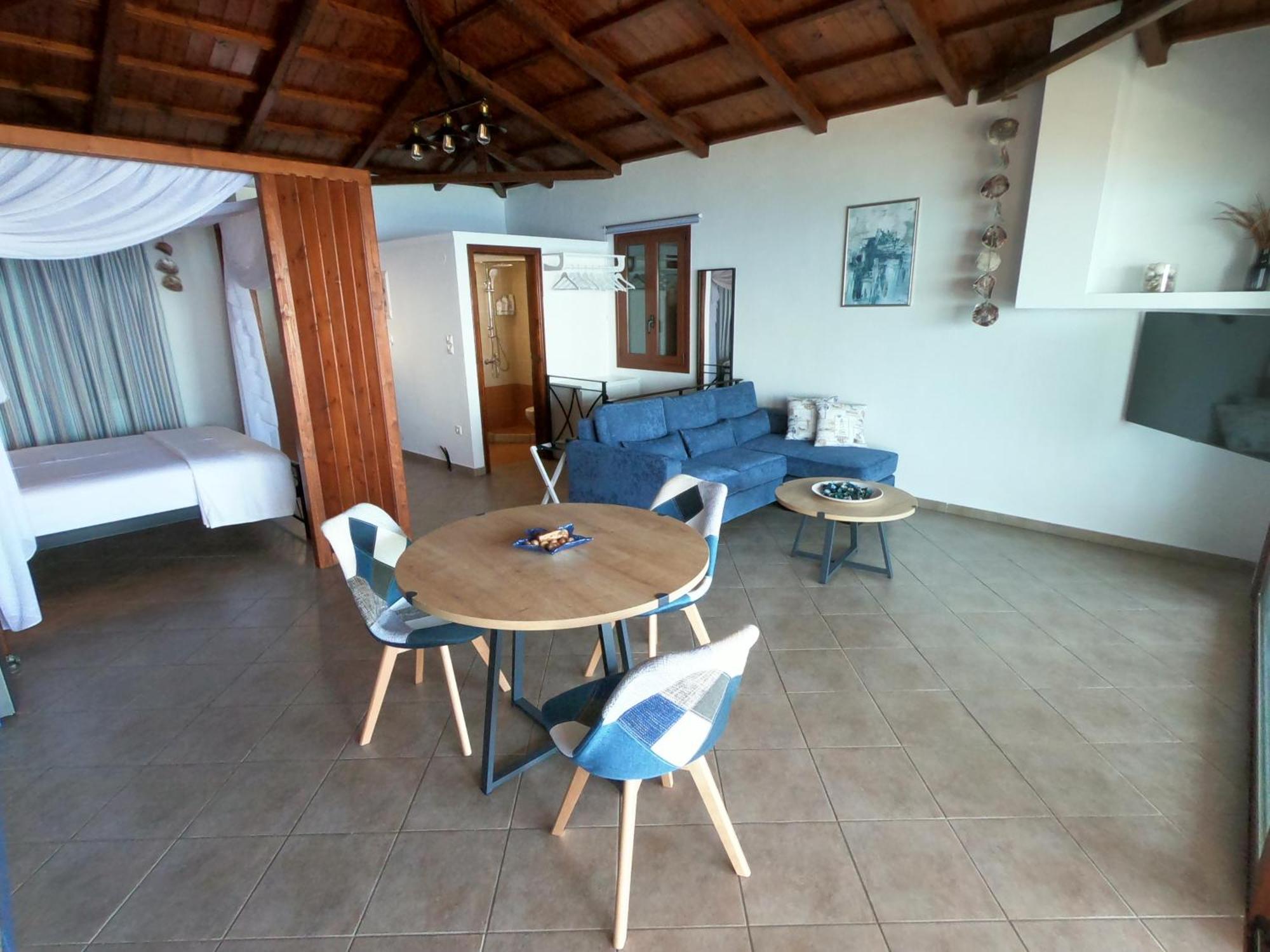 Horizon Studios With Sea View - Free Parking Глоса Екстериор снимка